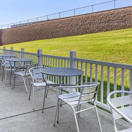 Comfort Suites Lancaster Amish Country Smoketown  Exteriér fotografie
