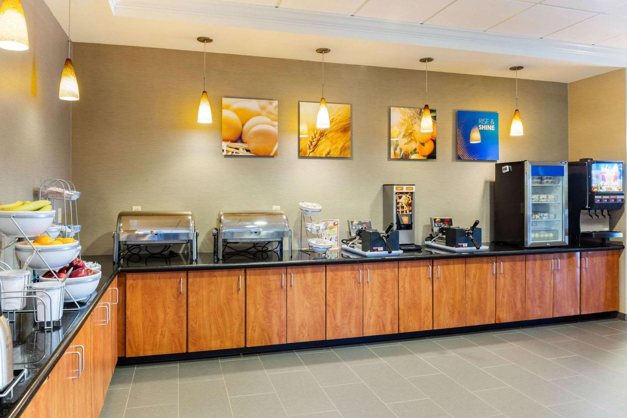 Comfort Suites Lancaster Amish Country Smoketown  Exteriér fotografie