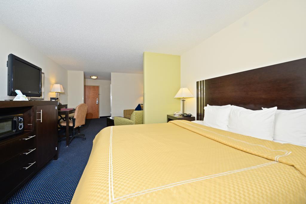 Comfort Suites Lancaster Amish Country Smoketown  Pokoj fotografie